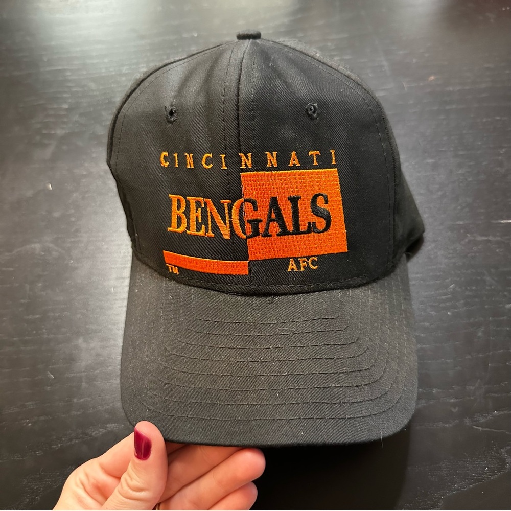 Vintage Cincinnati Bengals AJD Snapback Hat – NFL –‎ 1990s Signature Collection